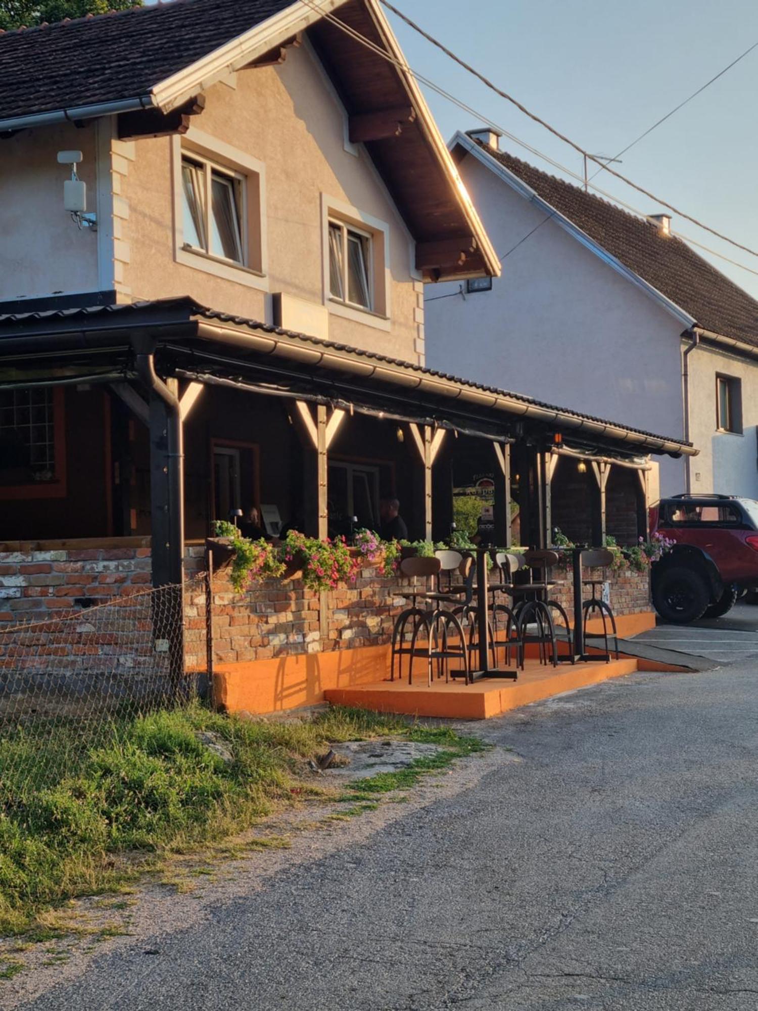 Villa Lady Di Plitvice Vrhovine Buitenkant foto