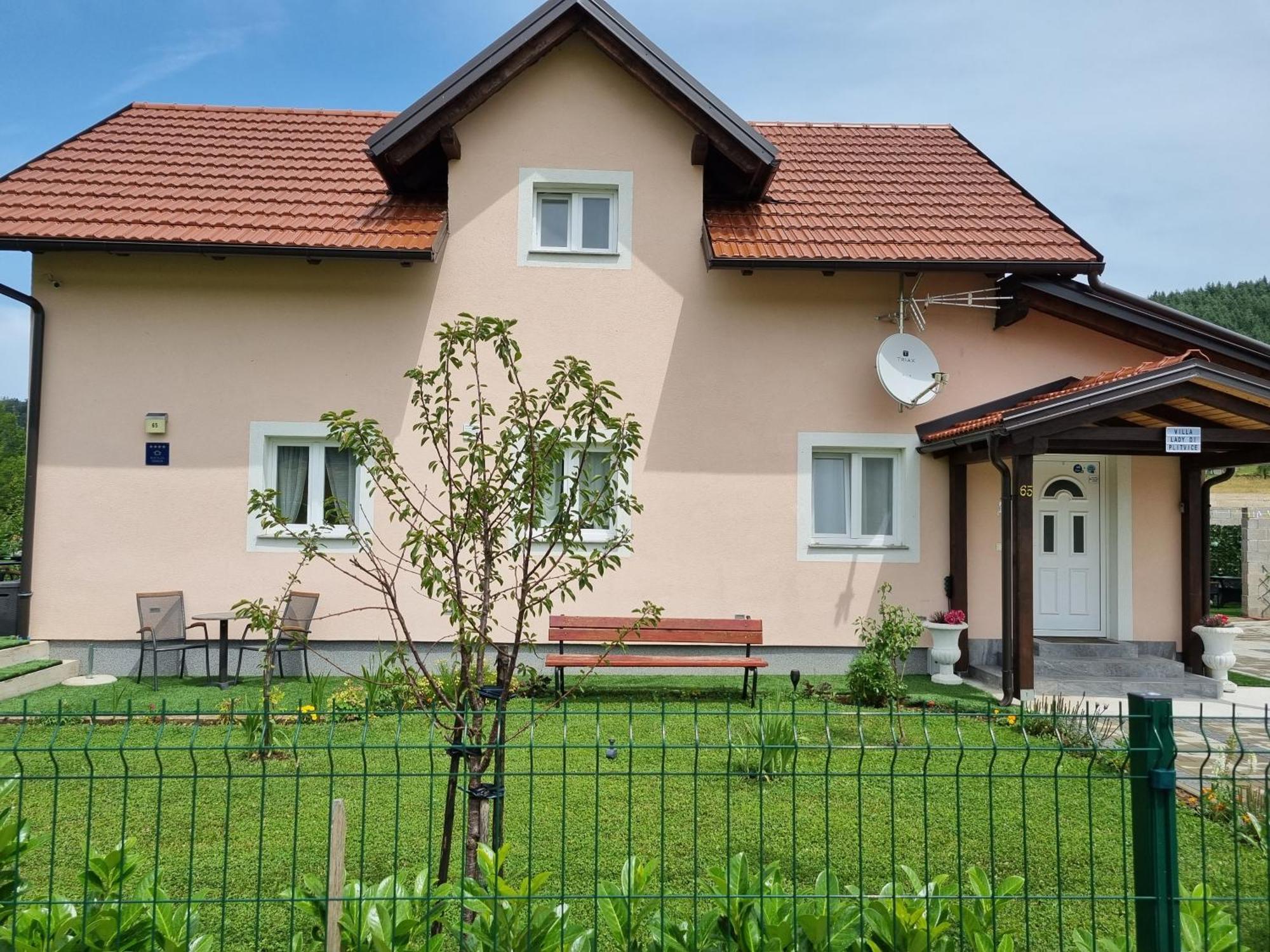 Villa Lady Di Plitvice Vrhovine Buitenkant foto